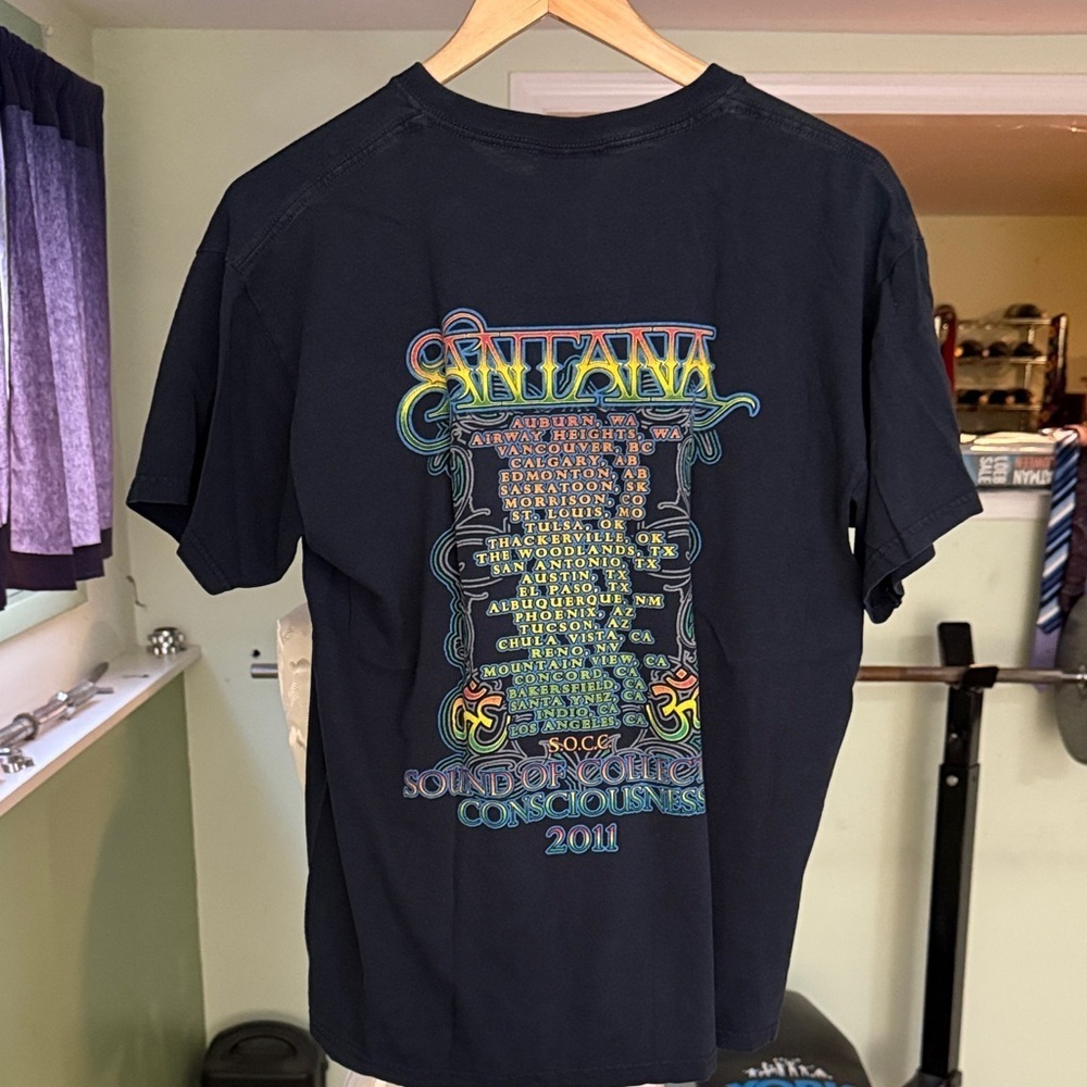 Santana Graphic T-Shirt, 2011 Tour - Picture 2 of 4